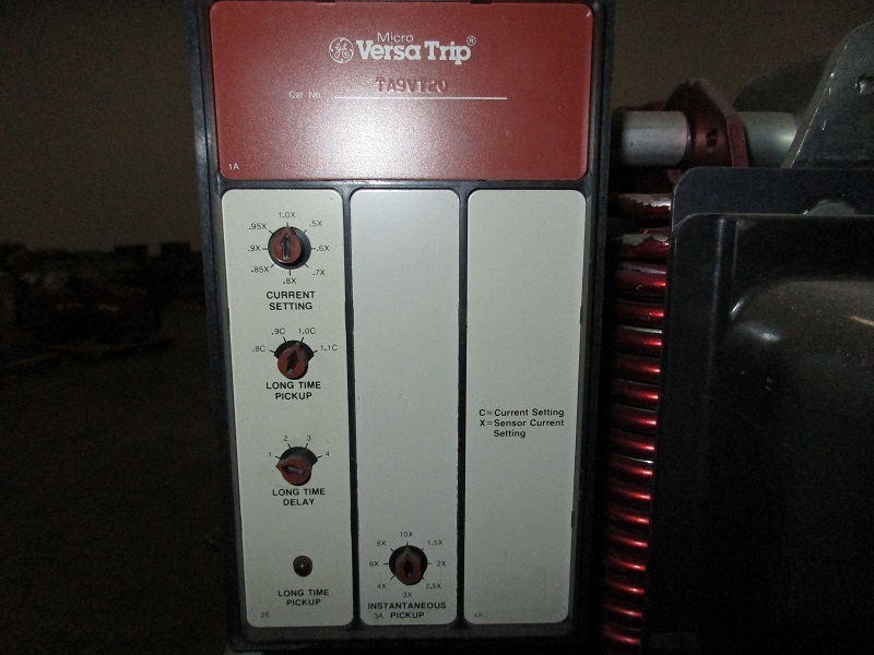 1600 Amps, General Electric, akr- 6d-50h, manually operated, drawout - Image 3