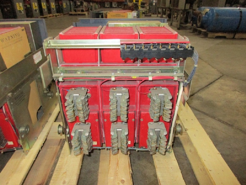 1600 Amps, Westinghouse, DS-416H, manually operated, drawout - Image 4