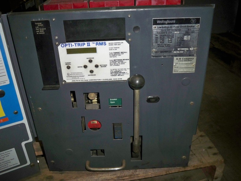 1600 Amps, Westinghouse, DS-416S, manually operated, drawout - Image 1
