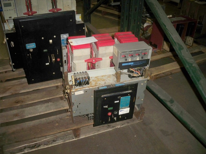 2000 Amps, ITE, K-2000S, electrically operated, drawout - Image 1