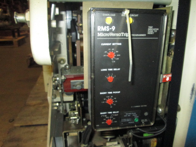 3000 Amps, General Electric, ak- 3a-75, electrically operated, manually operated, drawout - Image 4