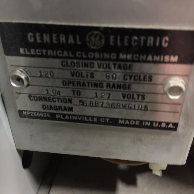 3000 Amps, General Electric, AKR-5A-75, electrically operated, drawout, no trip unit - Image 3