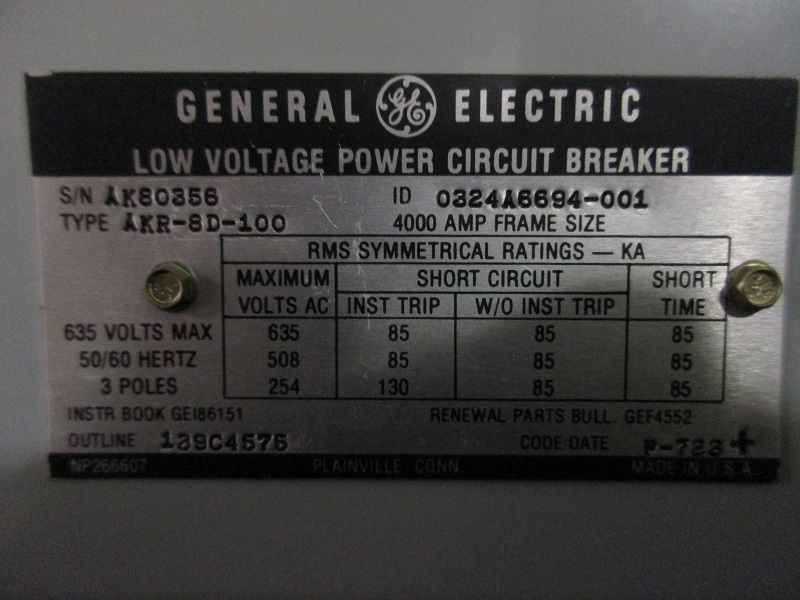 4000 Amps, General Electric, akr- 8d-100, electrically operated, drawout, w/Gear - Image 2