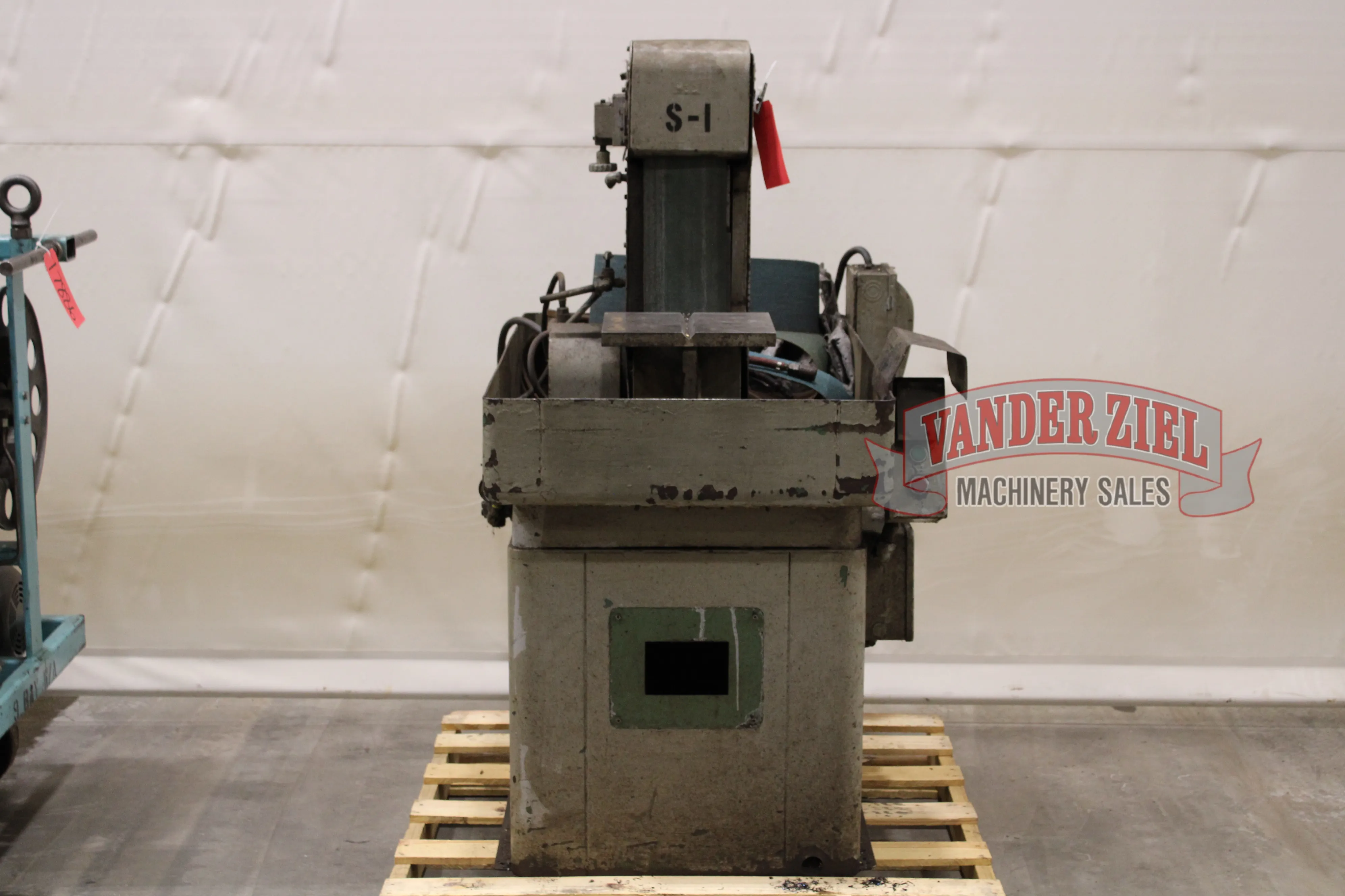 8" Heavy Duty Belt Sander - Image 1