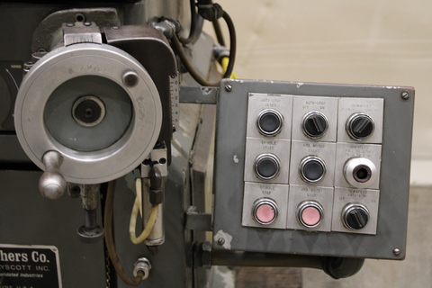 Cincinnati Tool & Cutter Grinder - Image 10