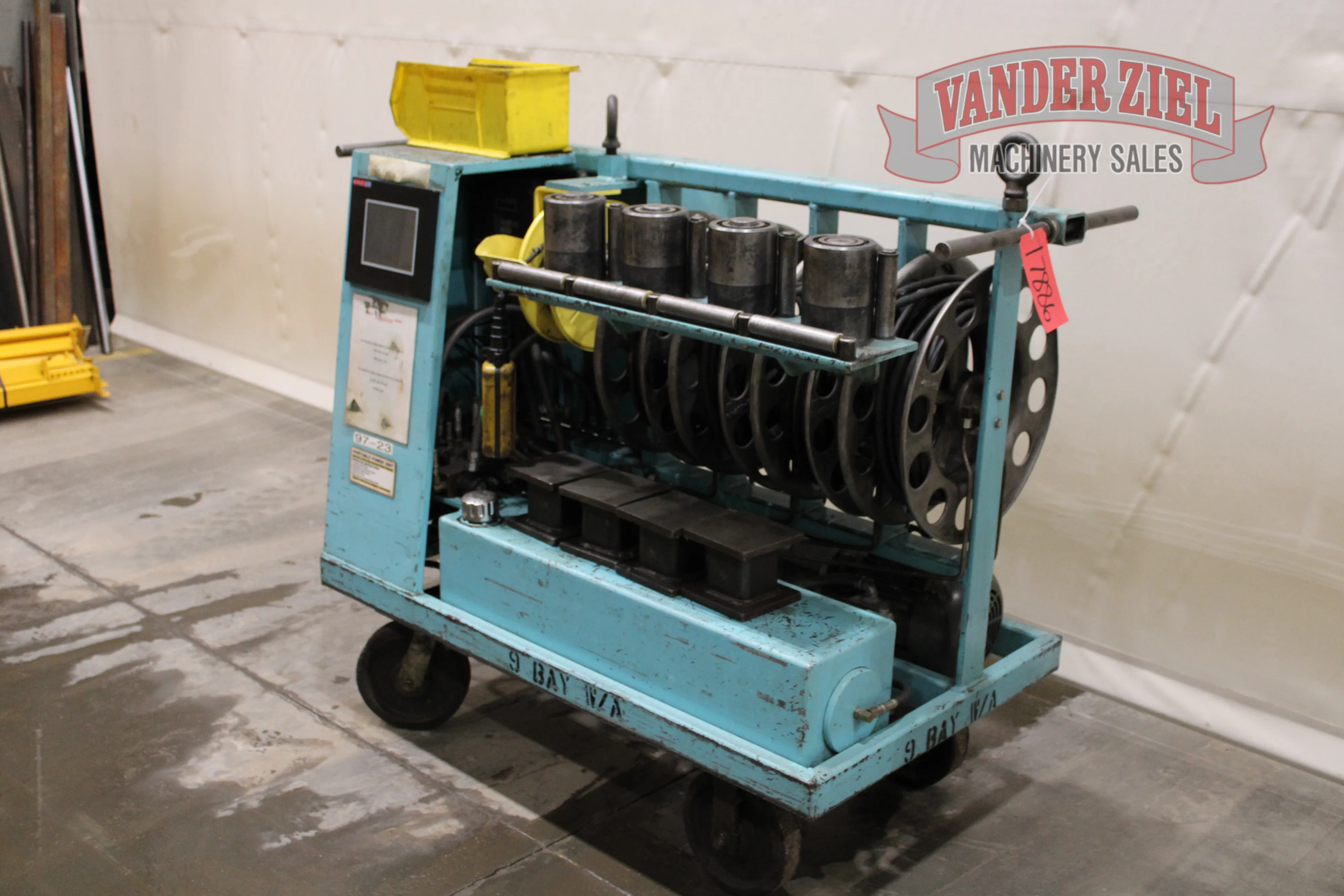 Modern 80,000 lb. Hydraulic Die Separator - Image 4