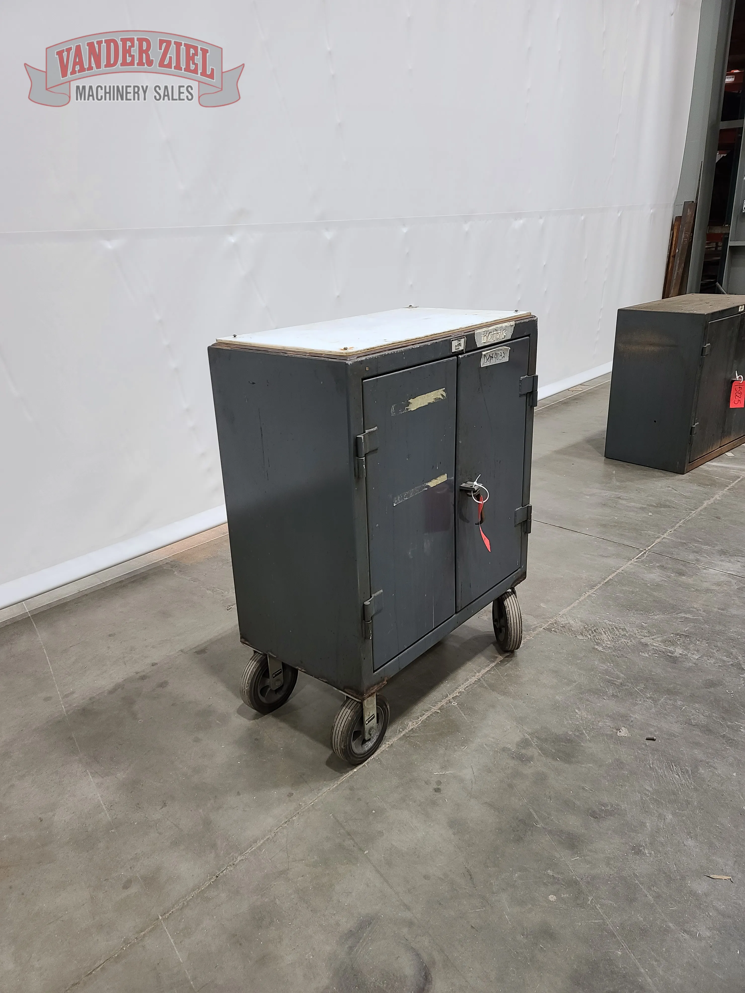 36" x 20" x 36" Stronghold Two Door Cabinet - Image 3