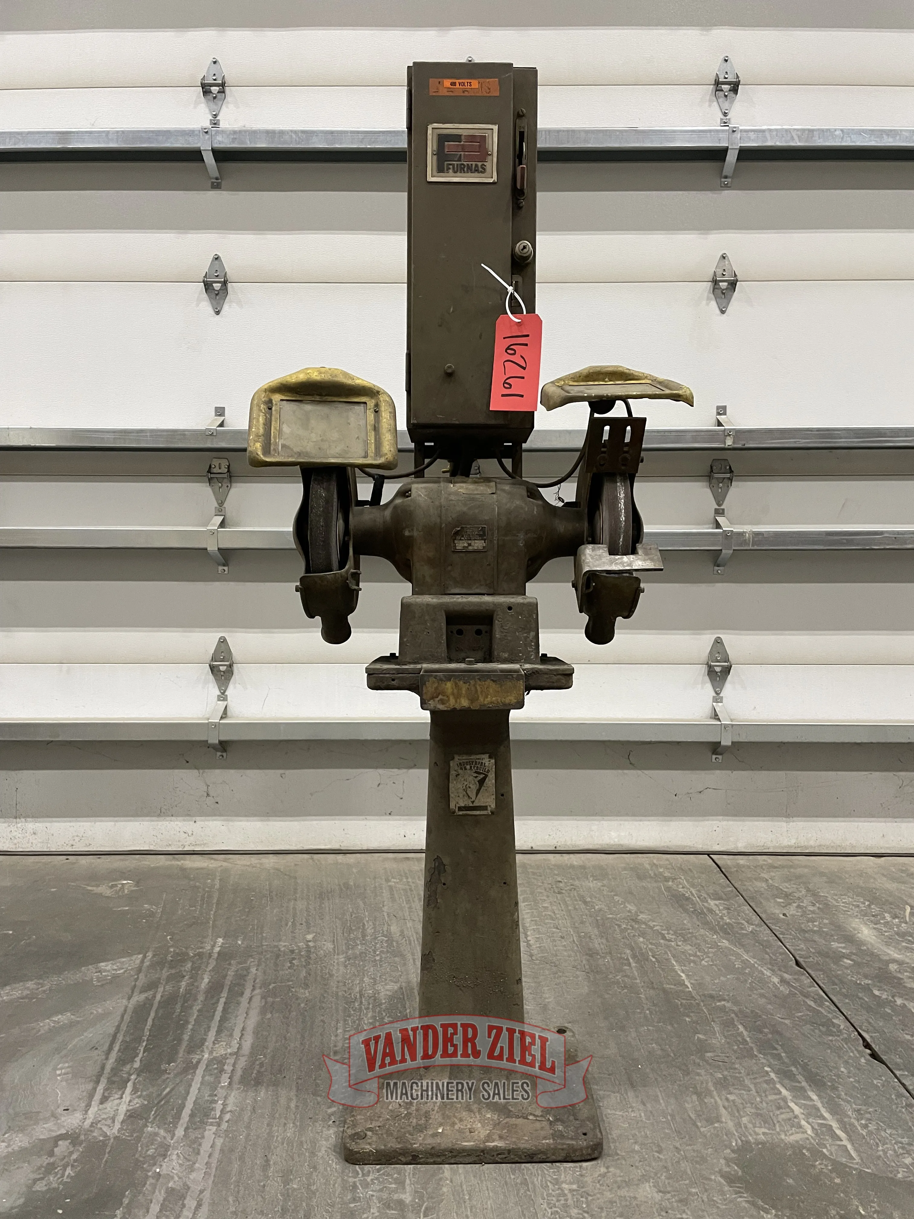 10" Black & Decker Pedestal Grinder, Ball Bearing - Image 1
