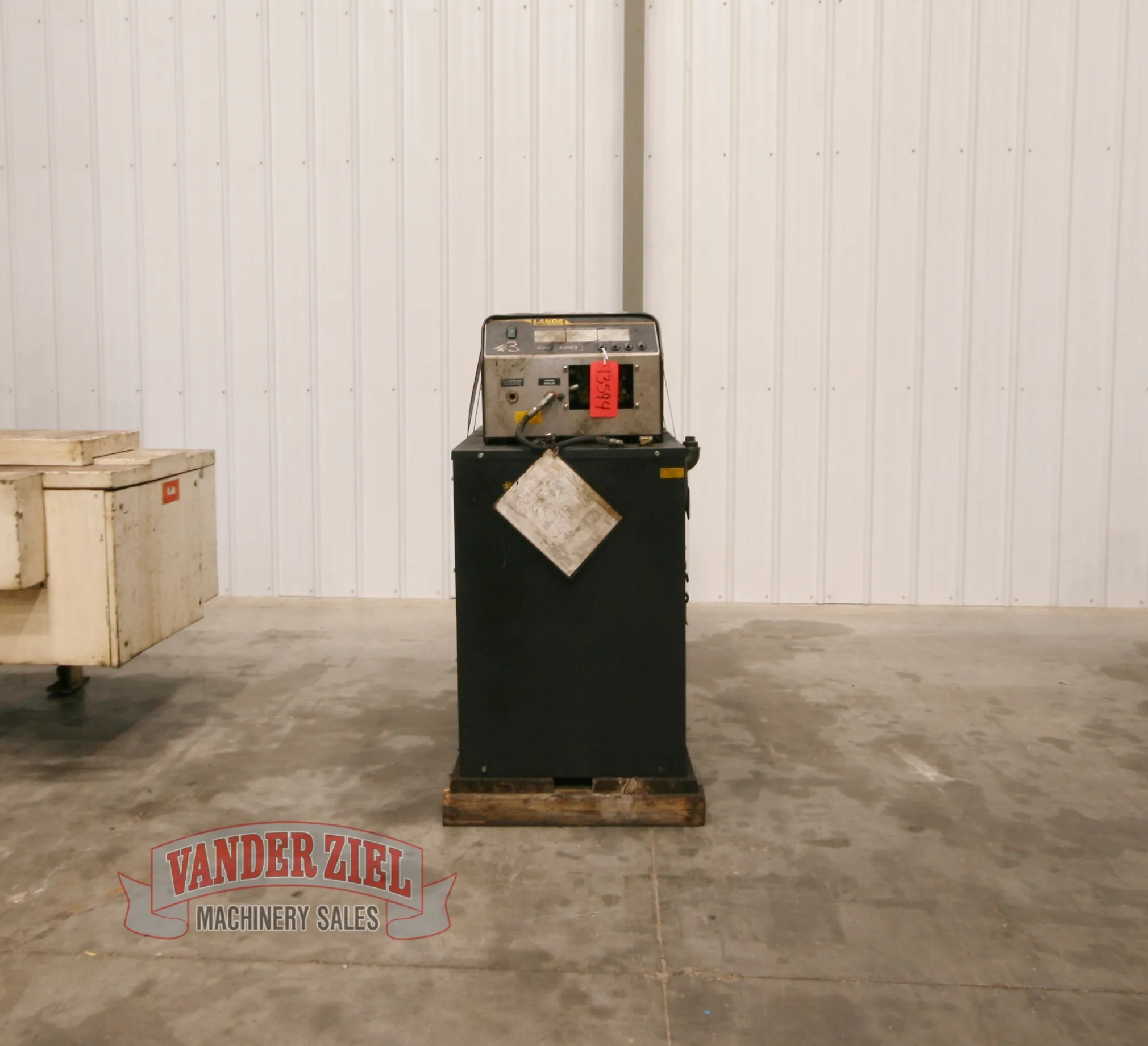 Landa #EHW-4-3000, Pressure Washer, 2000 PSI, 4.2 GPM, 3 Ph. - Image 1