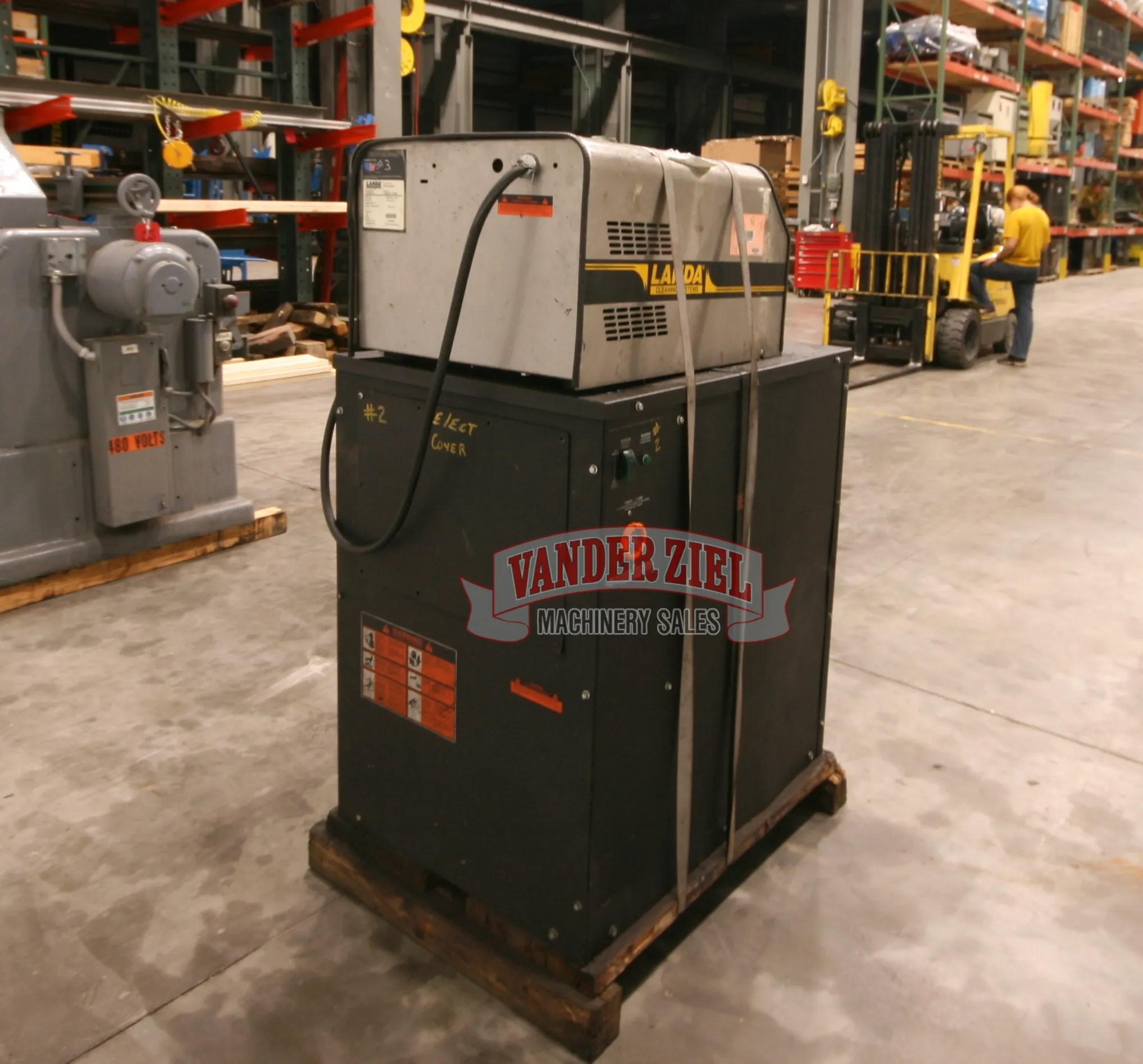 Landa #EHW-4-3000, Pressure Washer, 2000 PSI, 4.2 GPM, 3 Ph. - Image 4