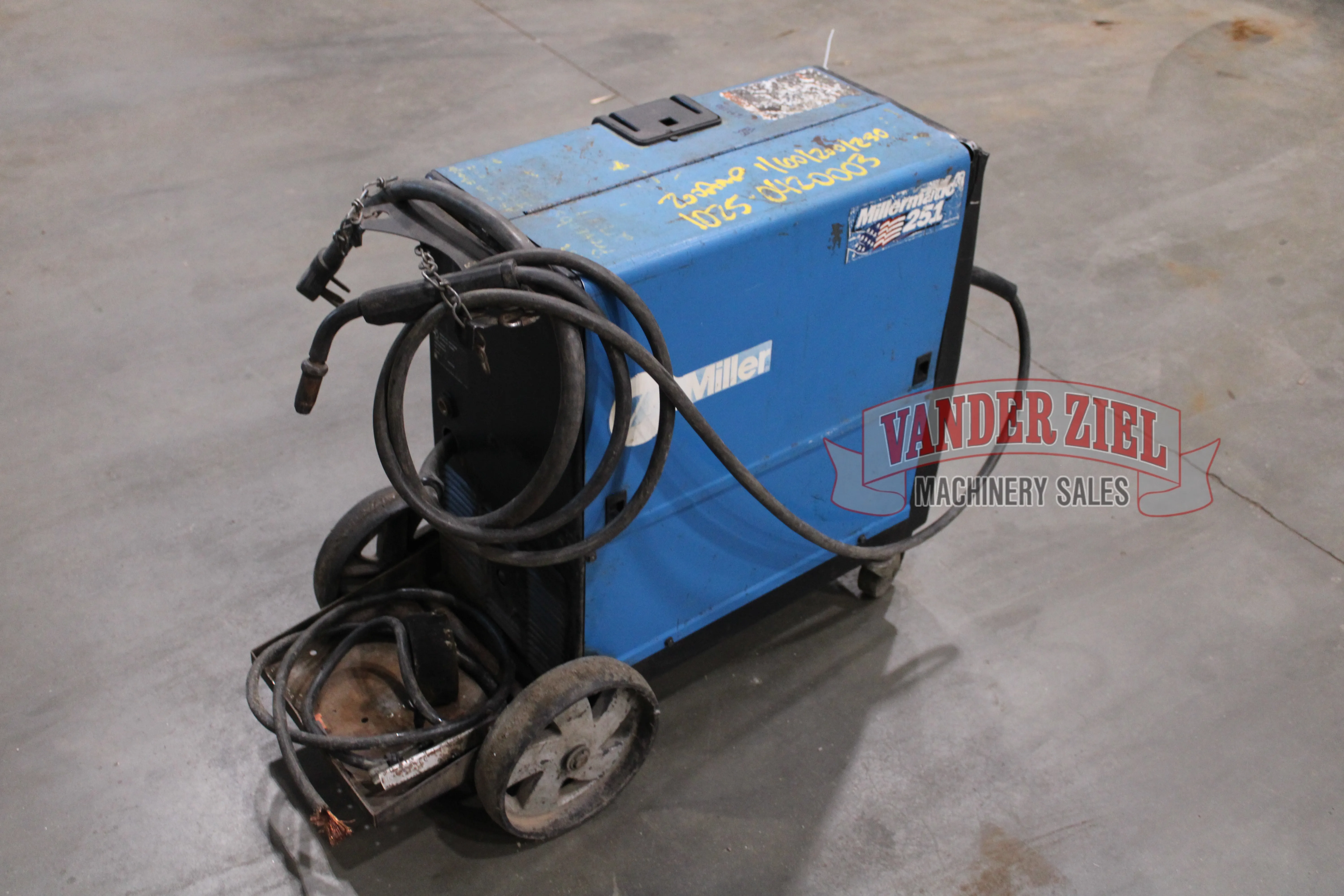 Miller #Millermatic-251, Wire Welder, 200/230 V., 1 Ph., 60 Hz. - Image 1
