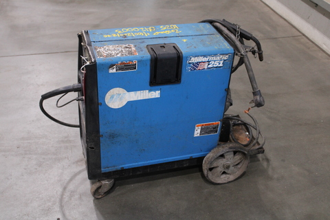 Miller #Millermatic-251, Wire Welder, 200/230 V., 1 Ph., 60 Hz. - Image 4