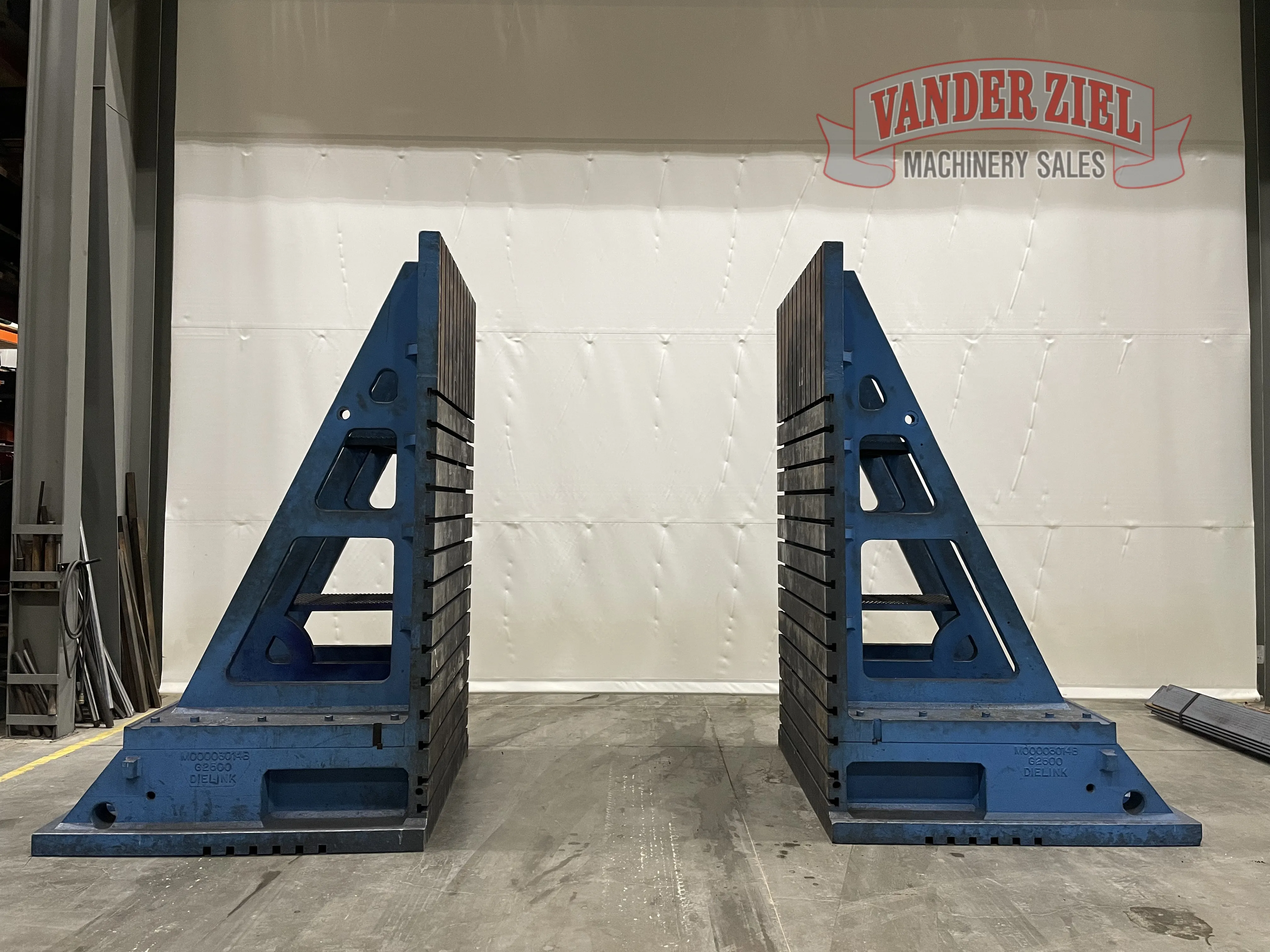 114" x 66" DieLink Synergis Angle Plates, Pair, 1-1/8" T-Slots on 6" Centers - Image 1