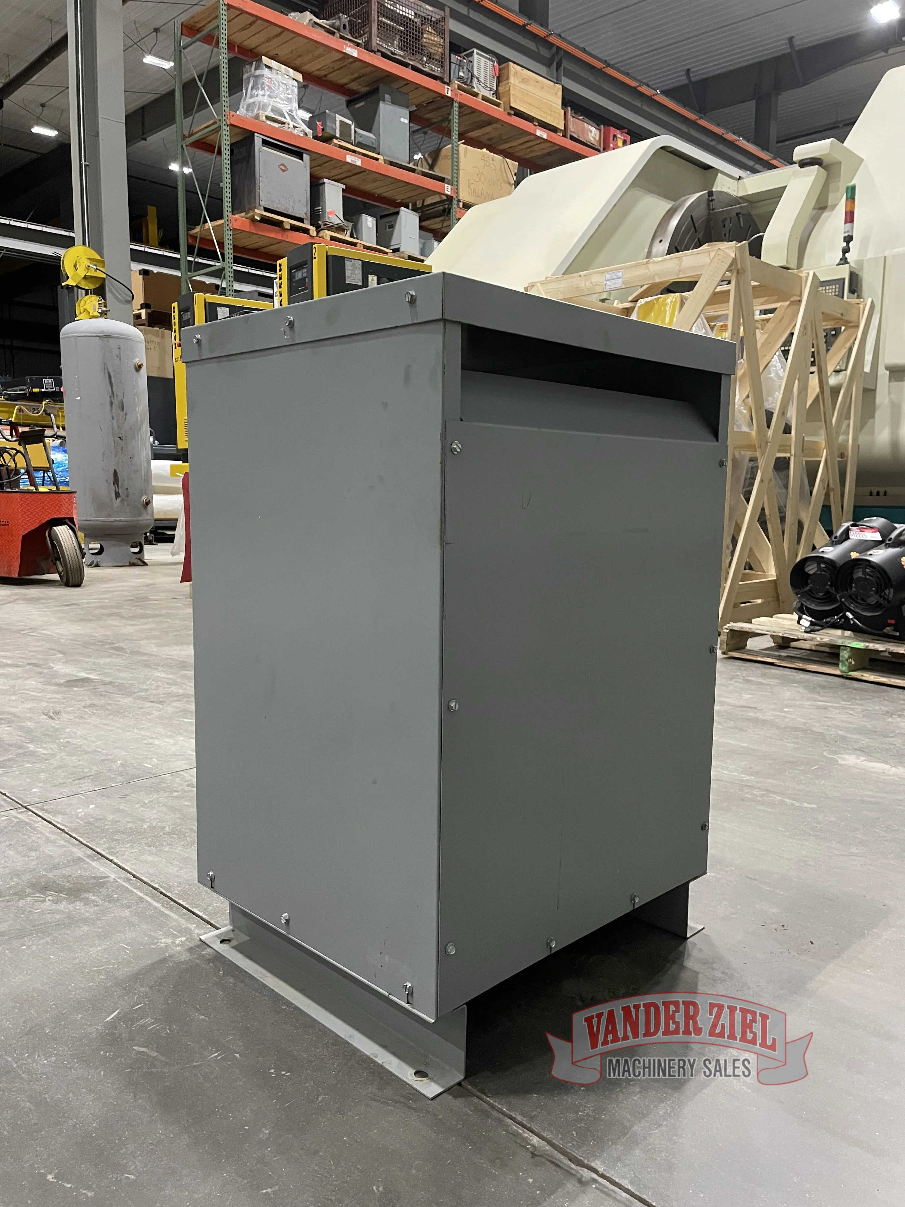 45 KVA 240 Primary, 208Y/160 Secondary, Federal Pacific, Transformer, 3 Phase, 60 Hz. - Image 3