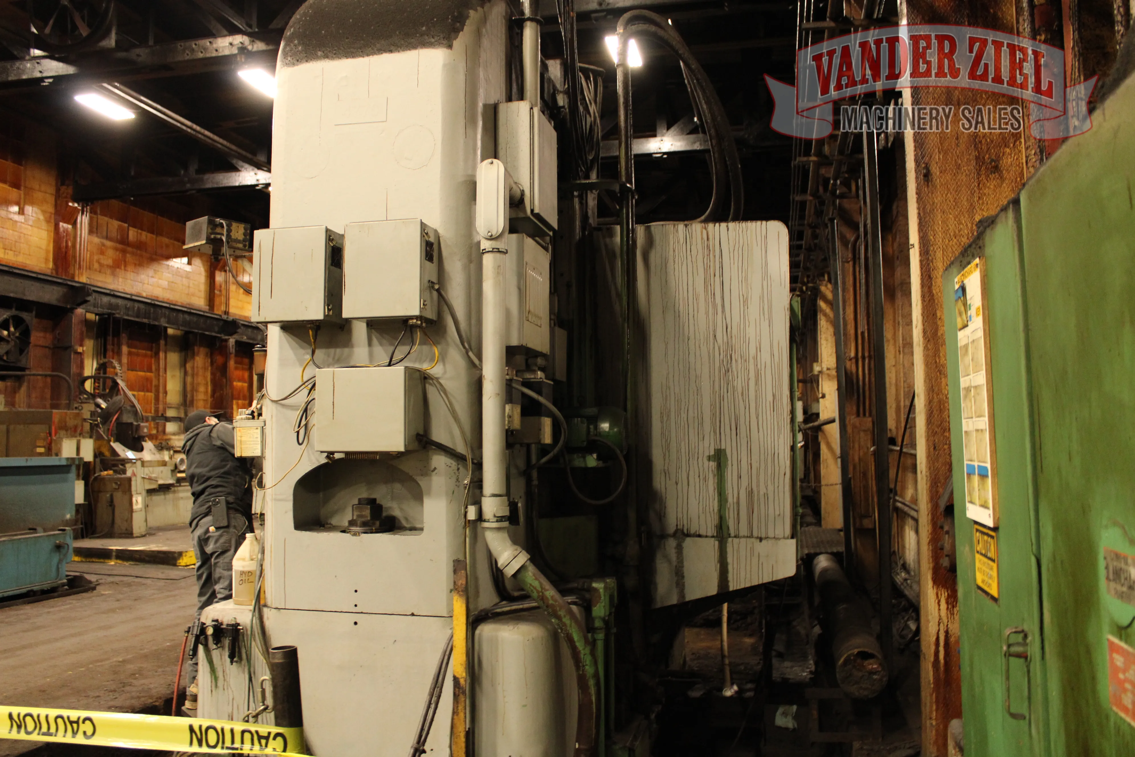 Blanchard #48HD-96, Rotary Surface Grinder, 96" Chuck, 250 HP, 120" Swing, 45" Vertical Range - Image 7