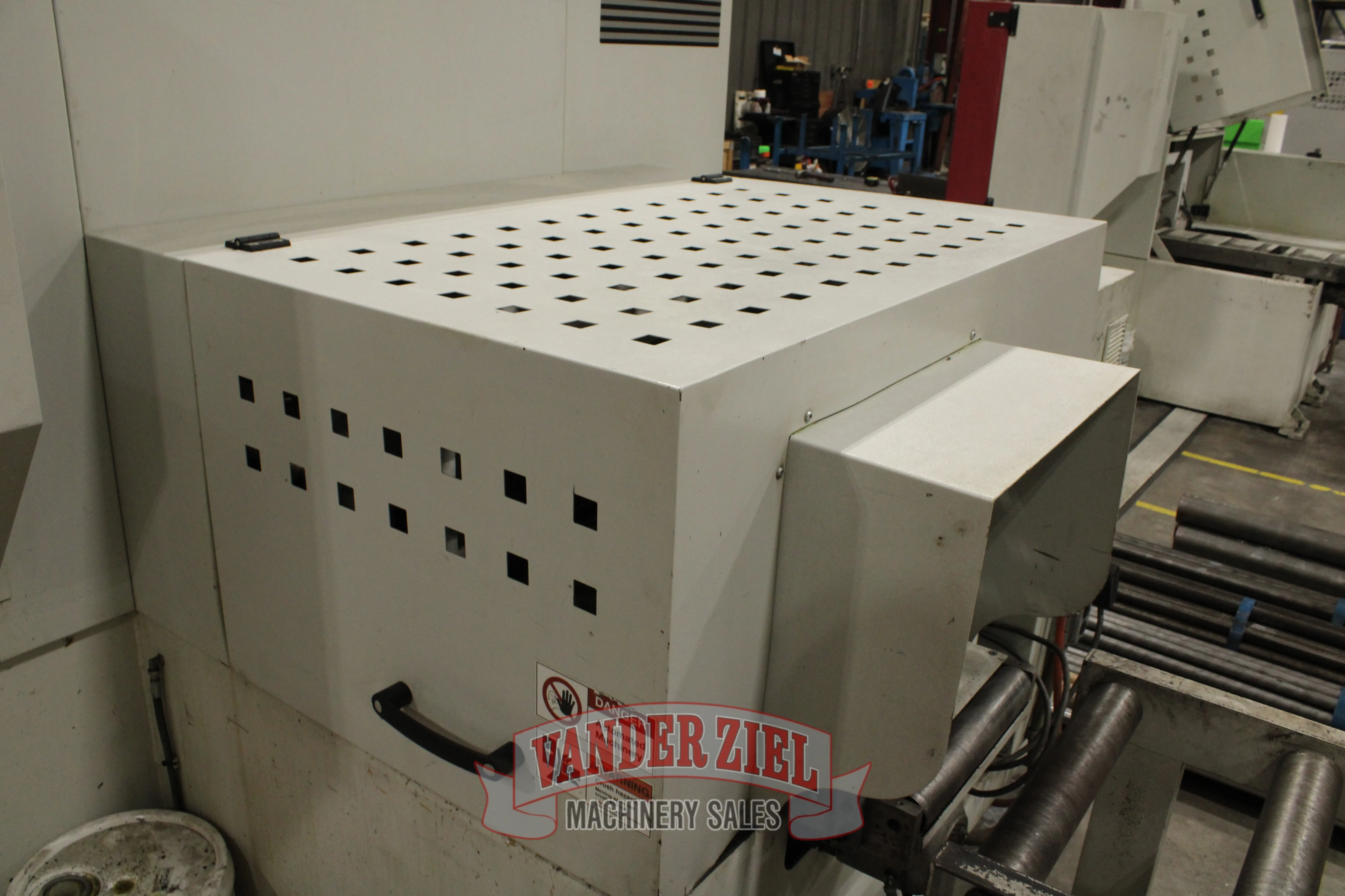 12.6" x 13.8" Behringer #HBE321A-Dynamic, Horizontal Band Saw, 1-1/4" Blade, 50-360 FPM, 5 HP, Servo Feed - Image 8