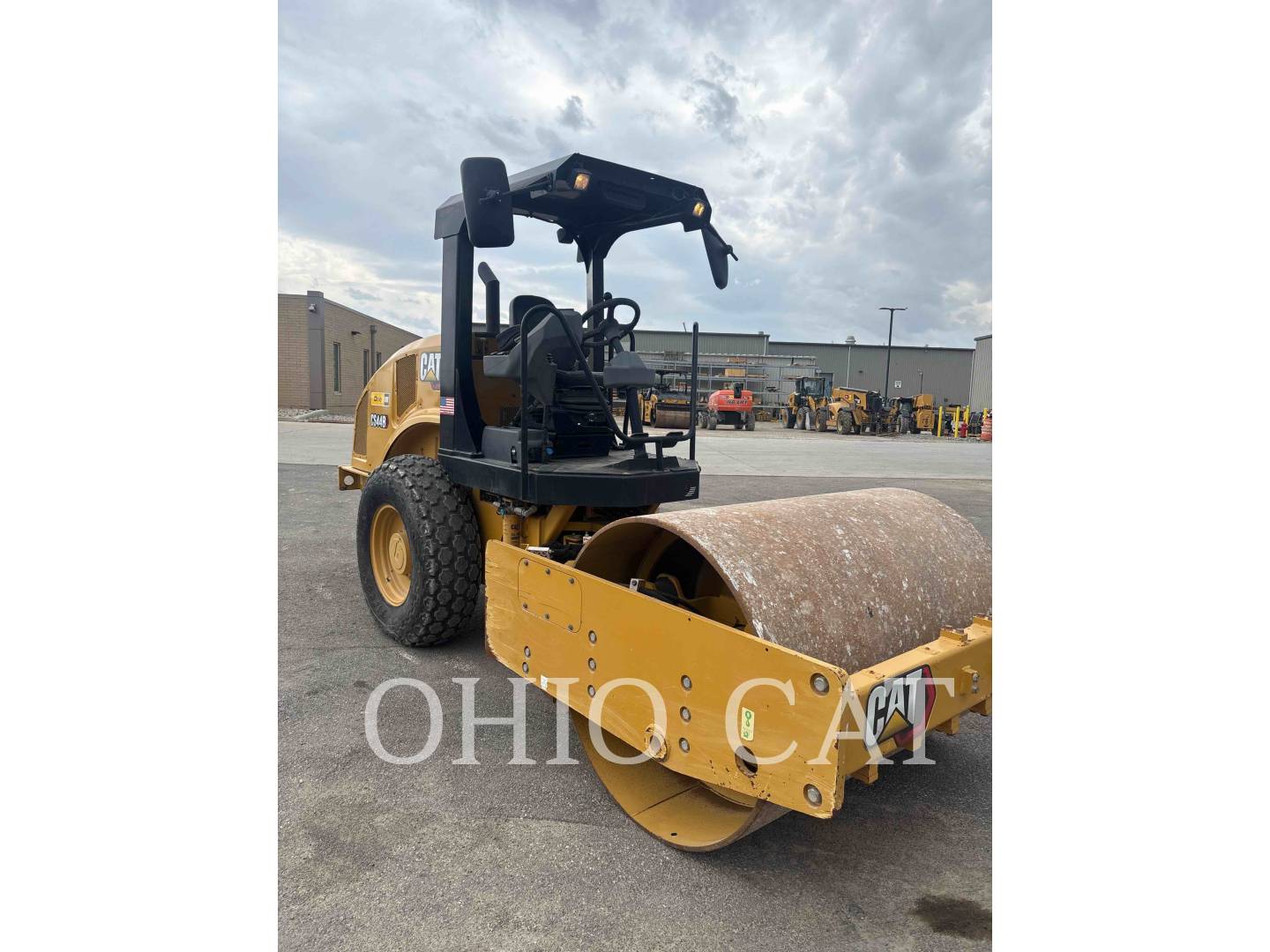 Caterpillar CS44B, Combination Roller, 2871 hours, S/N: CS300442, 2017 - Image 2