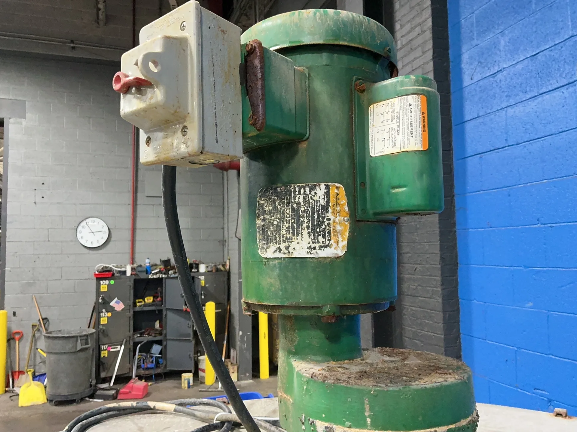 approx. 974 gallon Stainless Steel Tank - Image 3