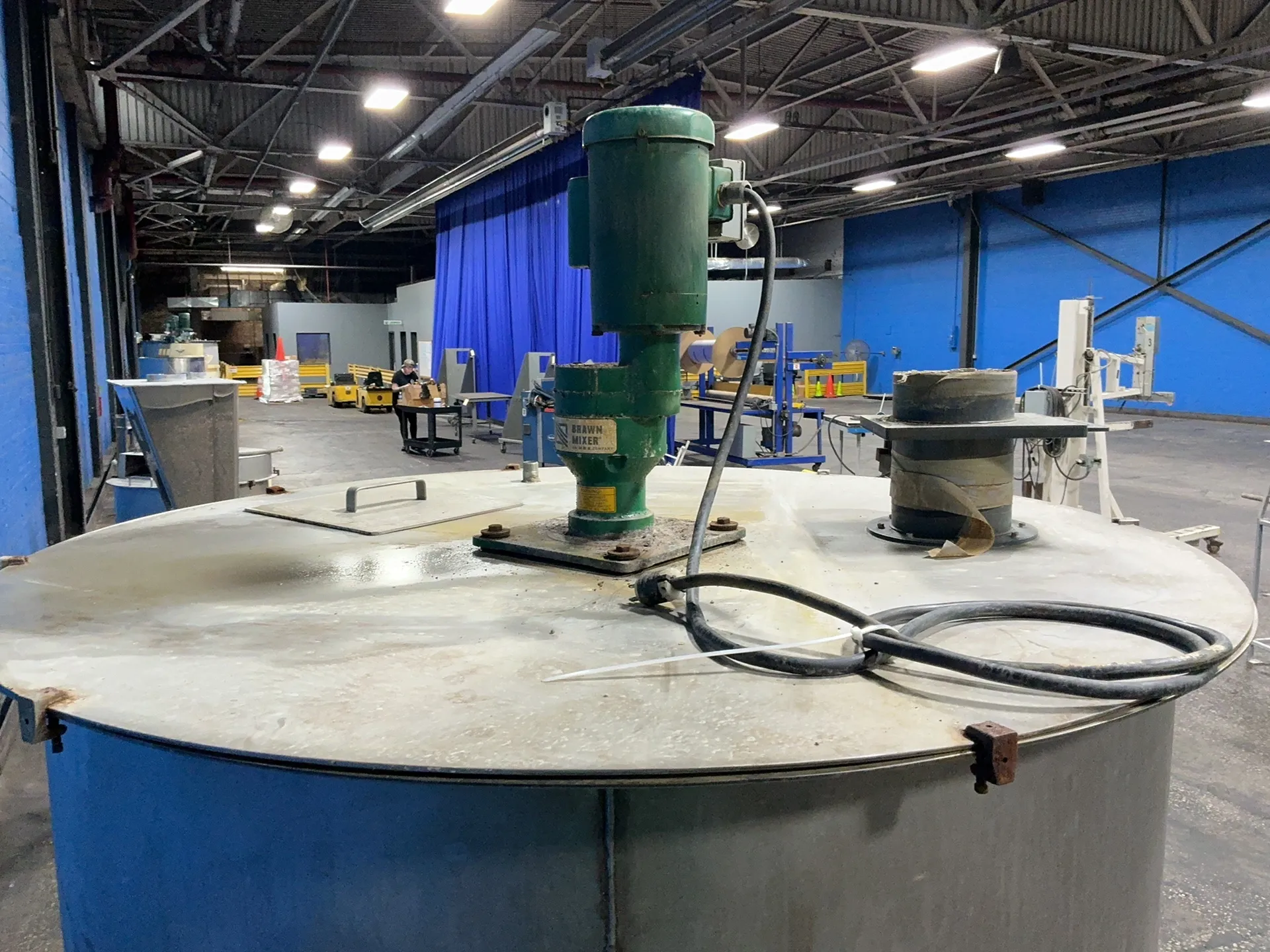 approx. 974 gallon Stainless Steel Tank - Image 5