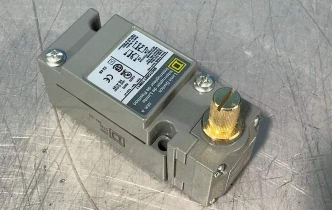 Square D #9007C68T10M11, Limit Switches - Image 7
