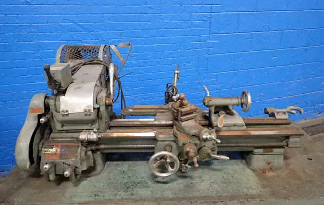 9" x 32" South Bend #C1-744-Z-18, Engine Lathe - Image 5