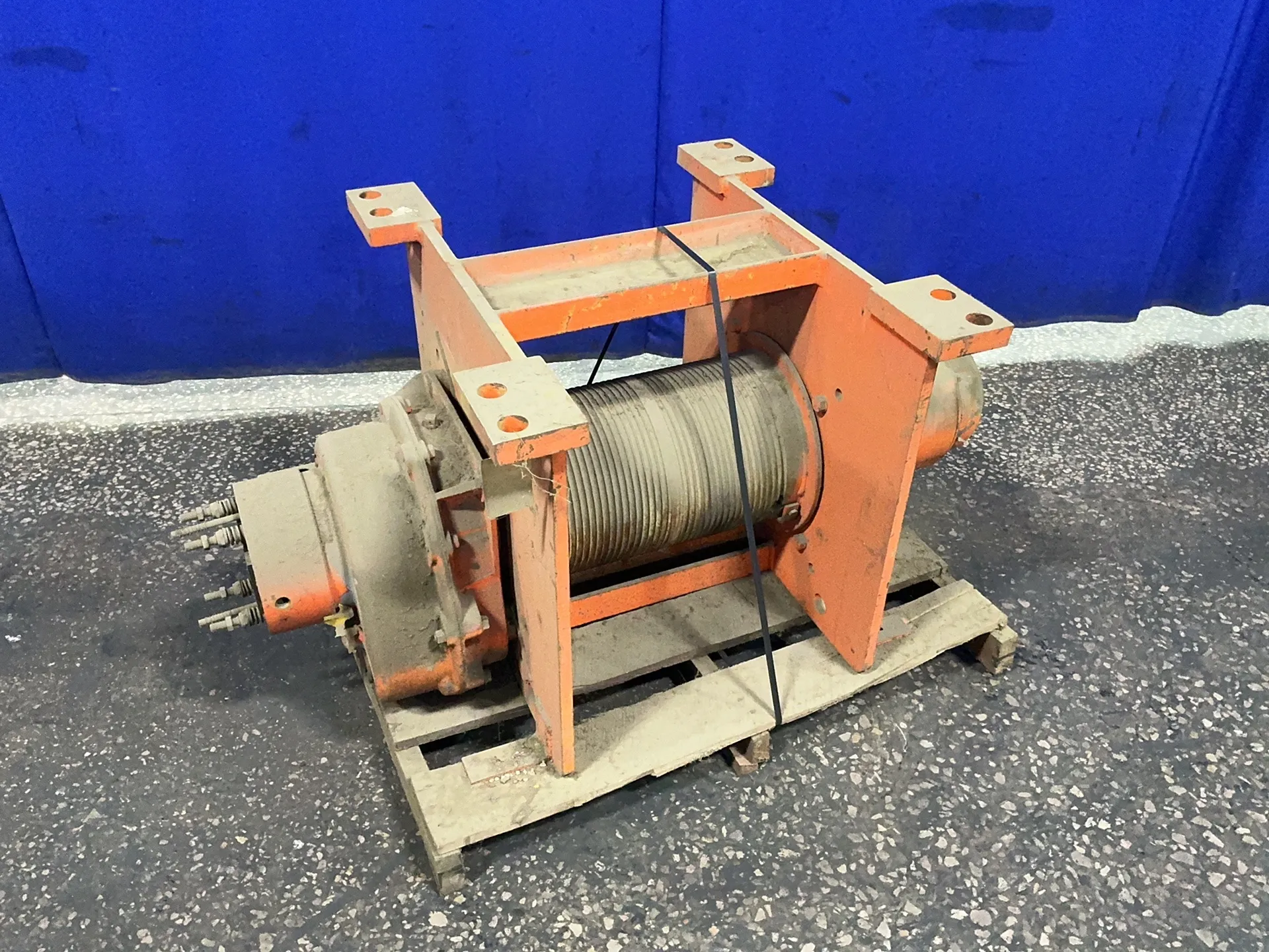 2.5 Ton, Yale #DEW2.5-42CM442D1, Hoist (2 available) - Image 2
