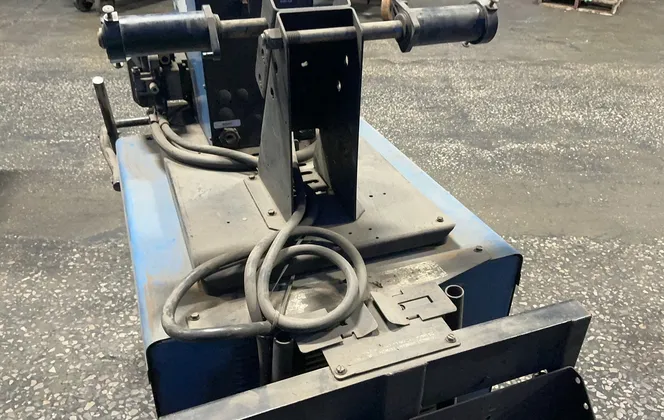 Miller #Dimension-302, Welder, 300 Amps (2 available) - Image 7