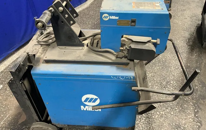 Miller #Dimension-302, Welder, 300 Amps (2 available) - Image 9