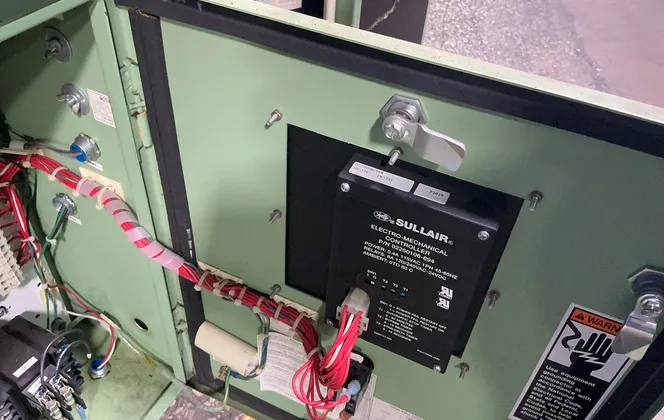 Sullair #LS-100-25H/A, Rotary Screw Air Compressor, 25 HP - Image 10