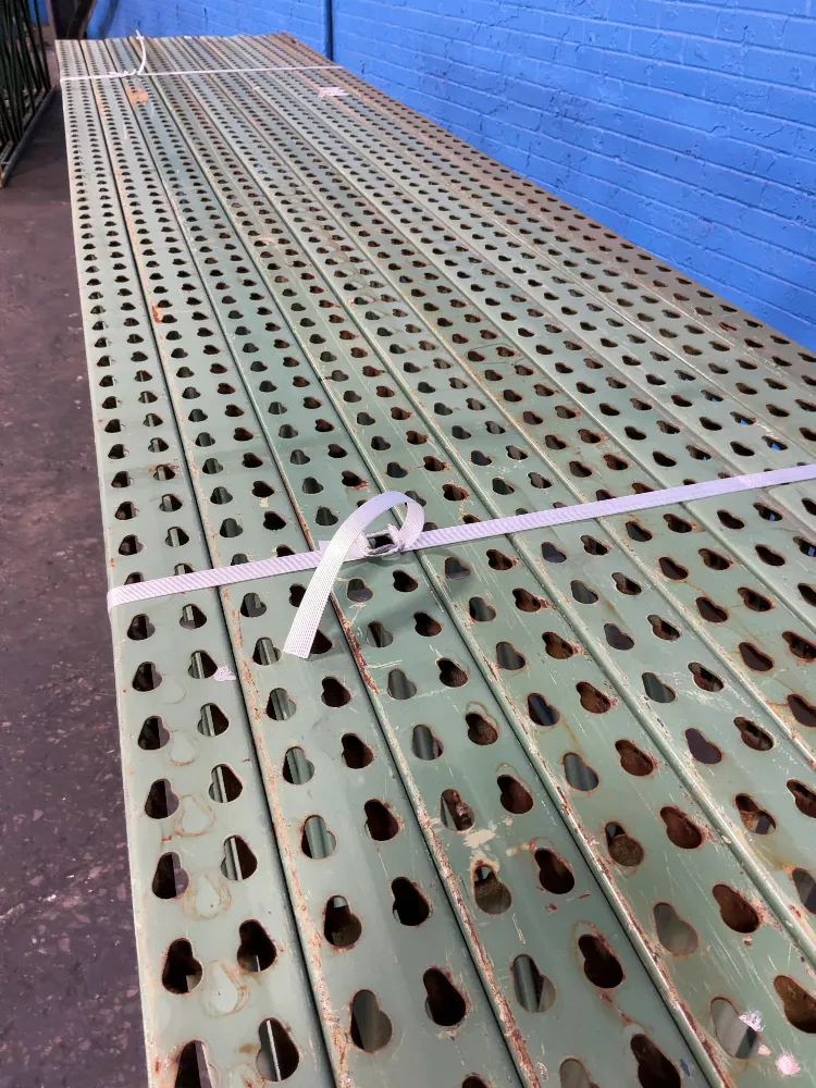 144" x 40" Pallet Racking Uprights, Tear Drop (2 available) - Image 3