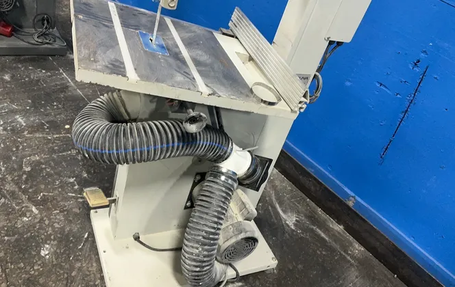 18" Laguna #MBAND184200, Wood Vertical Band Saw (3 available) - Image 3