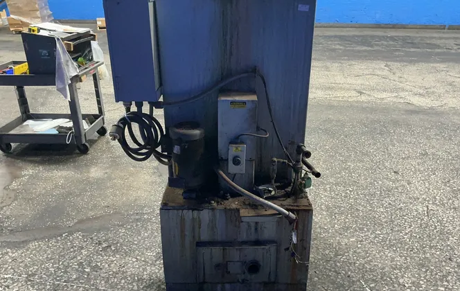 Safety-Kleen #SK-FL-250, Front Loading Parts Washer, 23" x 23" x 16" - Image 9