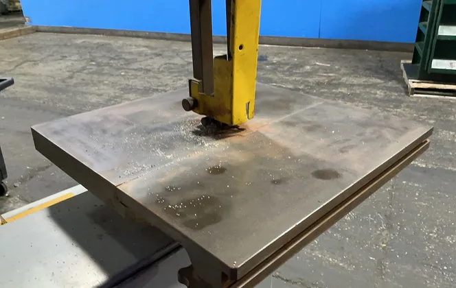 Kalamazoo Startrite #24V10, Vertical Band Saw, 18" - 30" Throat, 10" H - Image 5