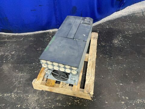 Siemens #6SE6430-2UD37-5FA0, micromaster 430 variable frequency, 75 KW - Image 3