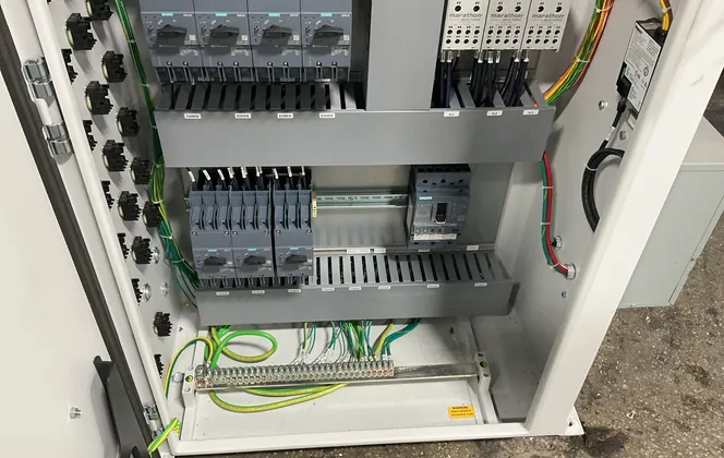 X-Bar Automation #ECS-5103-CC-BB-AA-TT, Power Distribution Panel, 100 Amp, 2021 - Image 9