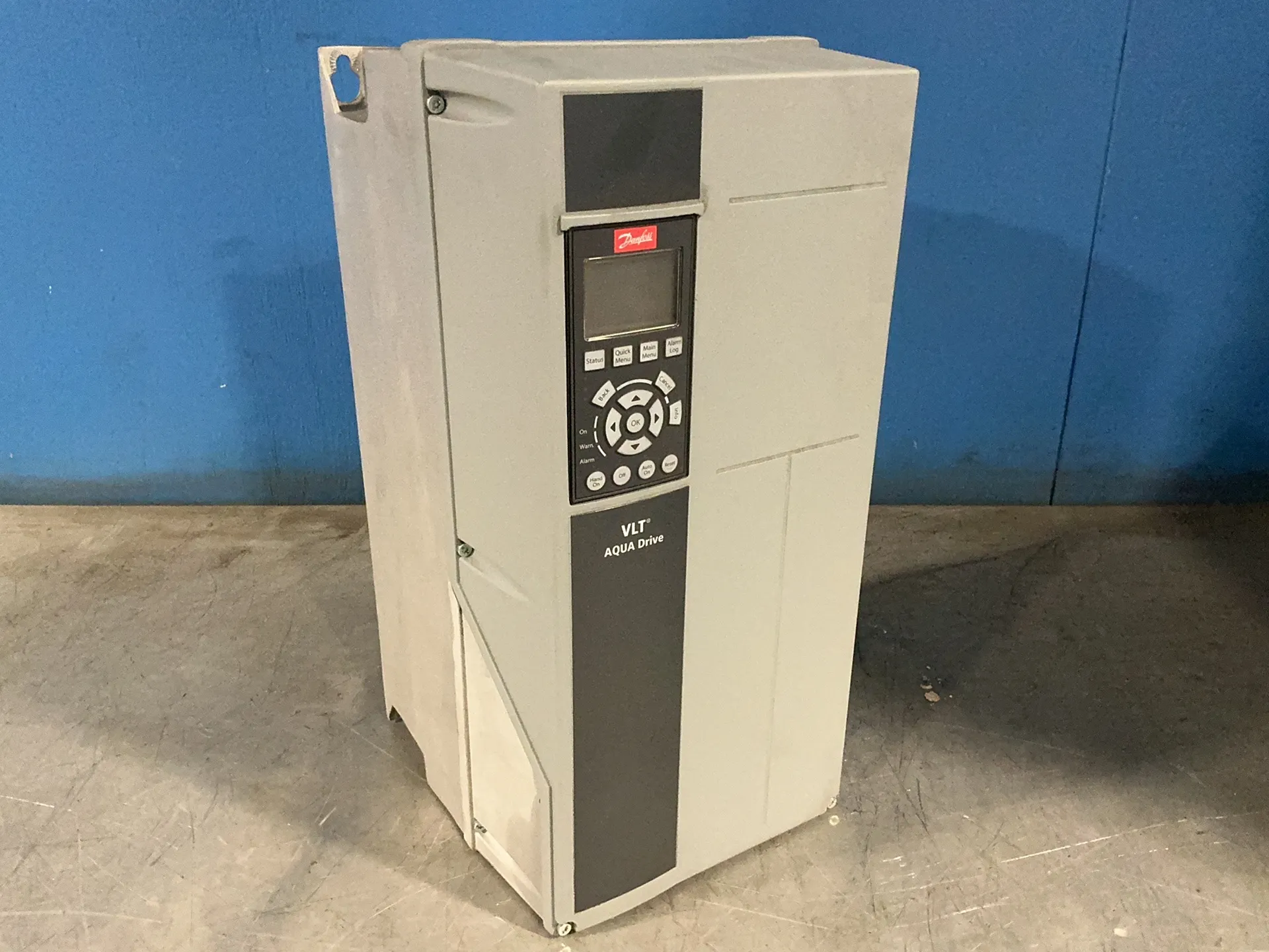 Danfoss #131Z0575, VLT Aqua Drive, 20 HP - Image 4