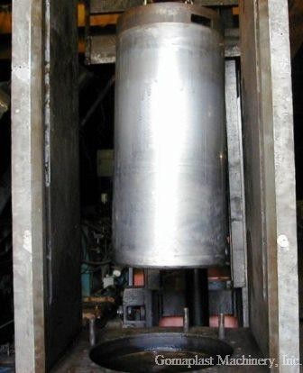 317 Ton, French Oil, 18" ram, 32 stroke, 54.75" daylight, slab sides, reconditioned - Image 3