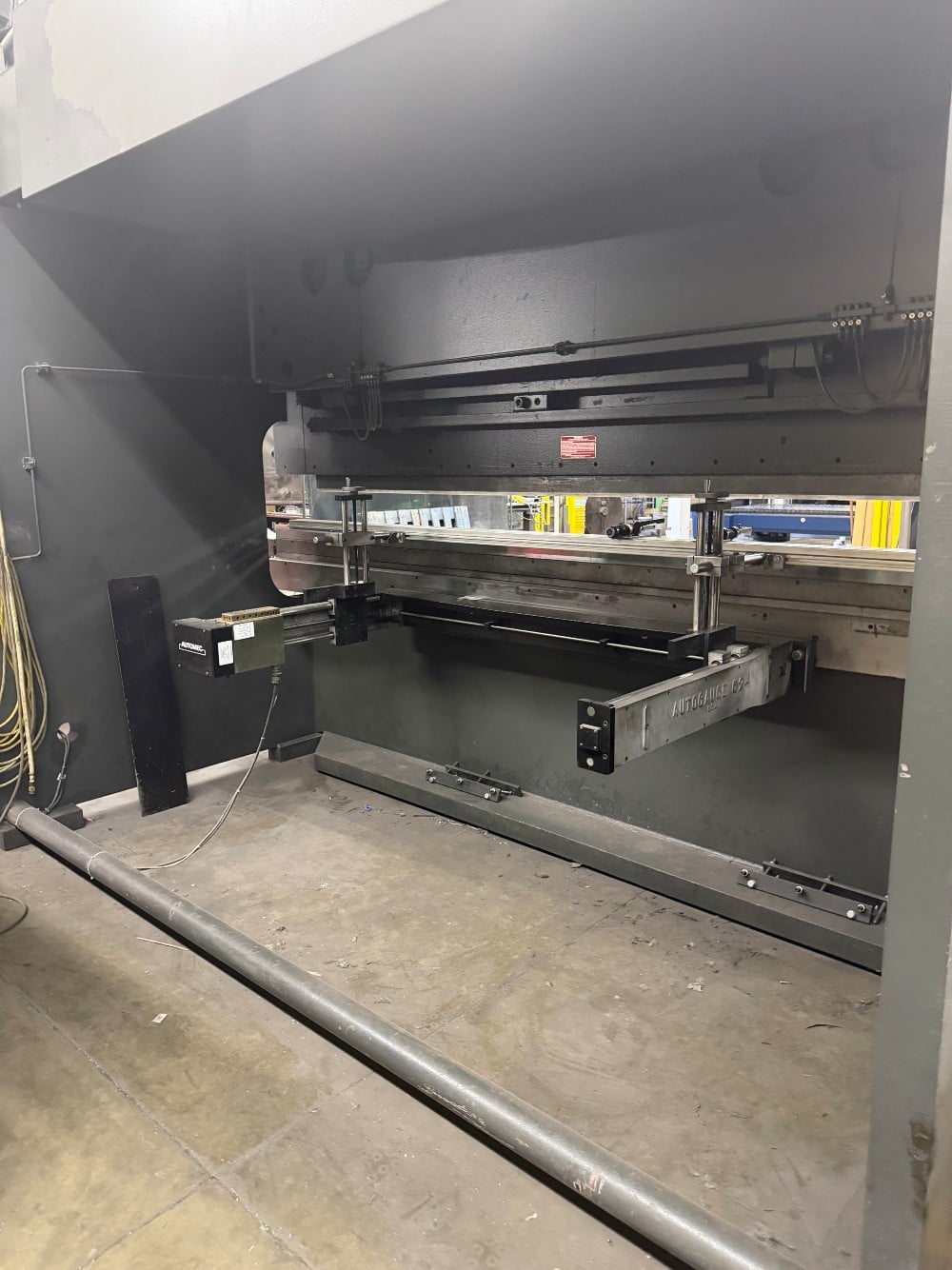 325 Ton, Standard #AB325-12, CNC press brake, 2-Axis, Automec CNC300 - Image 4