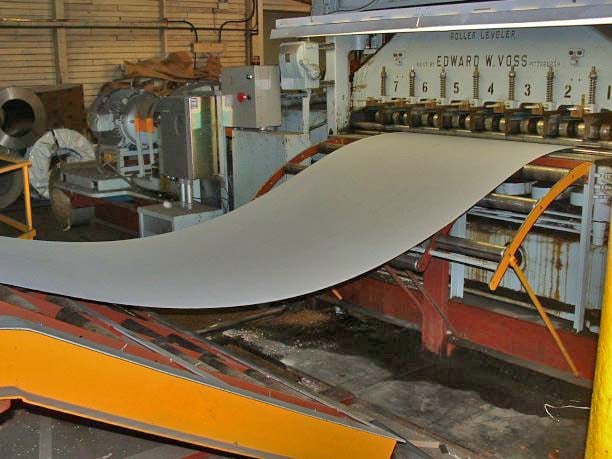 72" x .065" Voss / Ungerer #20.47.17.7, precision leveler, 17 work rolls, 84" roll face, 1.846" diameter - Image 4