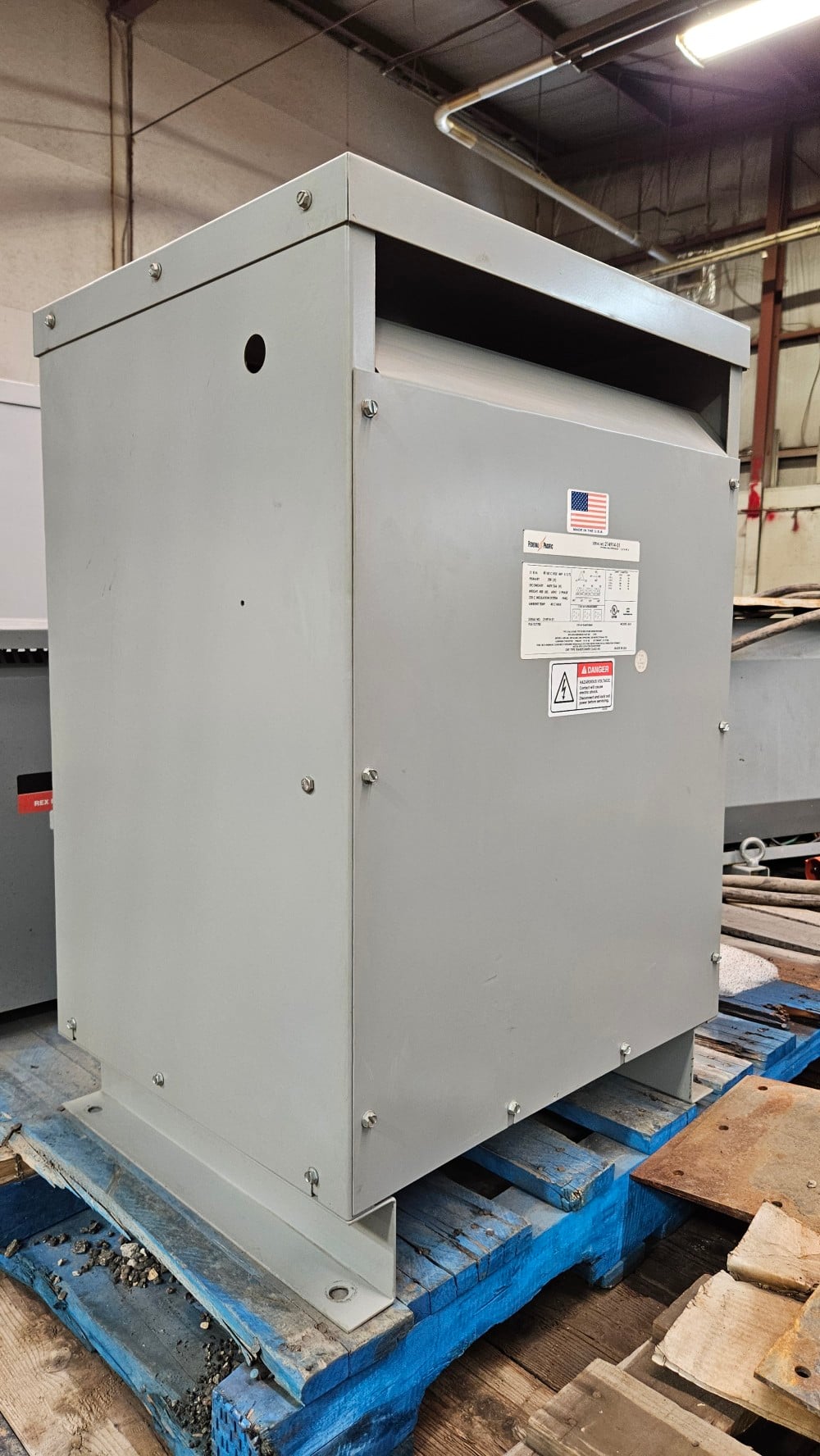 51 KVA 208 Primary, 460Y/266 Secondary, Federal Pacific #36B, Dry Type Auto-Transformer, 3 Phase (2 available) - Image 1