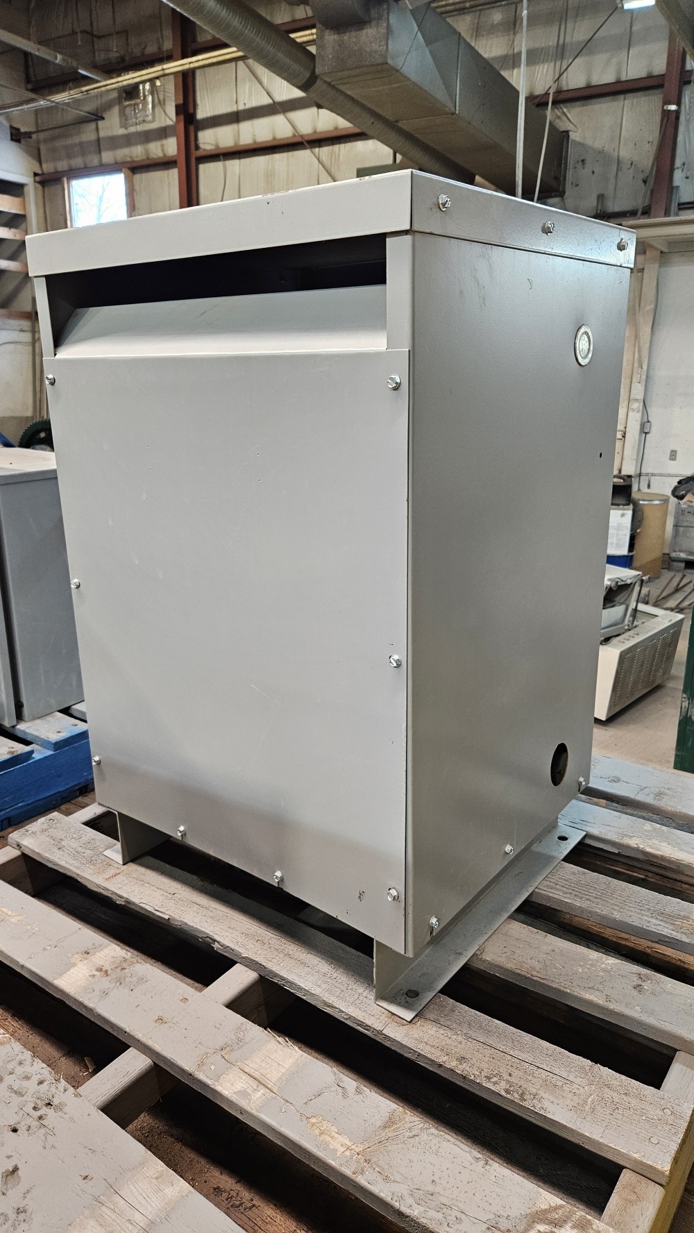 51 KVA 208 Primary, 460Y/266 Secondary, Federal Pacific #36B, Dry Type Auto-Transformer, 3 Phase - Image 2