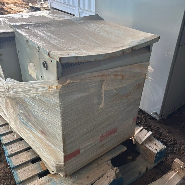 225 KVA 600 Primary, 480 Secondary, Beaver #RA225J-H/X/B, Dry Type Auto-Transformer, 3 Phase - Image 3