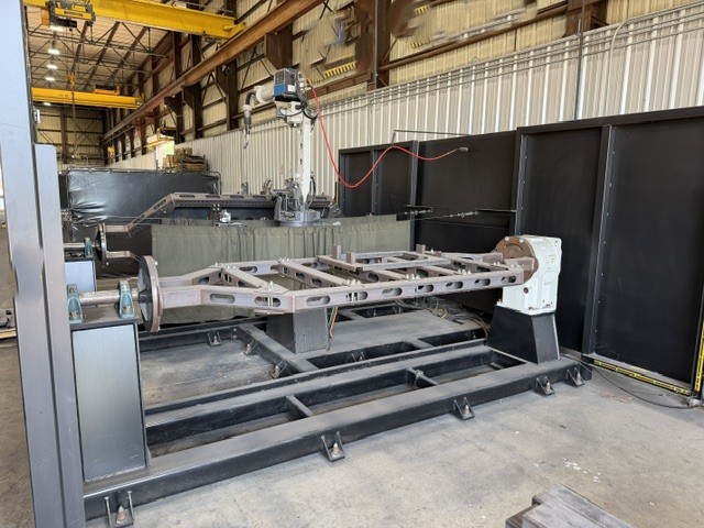 Miller PerformArc PA-2200SS, Ro robotic welding cells 2 station, Panasonic TM-2000 Robot, 2021 - Image 1