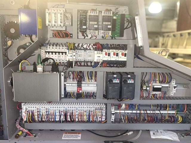2-Lane Chicago #S-14-CT, Crossfolder, w/ Large Piece Stacker & 4-Lane Aircumulator, right hand, 2018 - Image 6