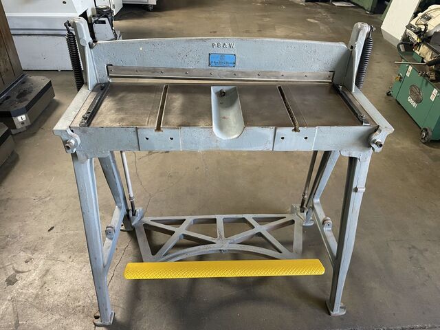 18 gauge x 30" Pexto #130-B, Stomp Shear, 32" knives, 12" bed - Image 2