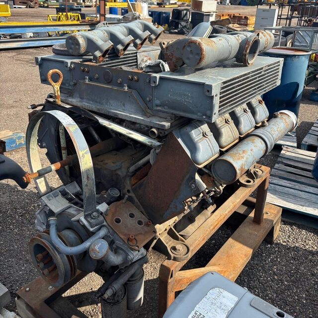 182 HP Deutz #F8L413FW, 2,300 RPM, 6-Cylinder Diesel Engine, Core, AS IS - Image 2