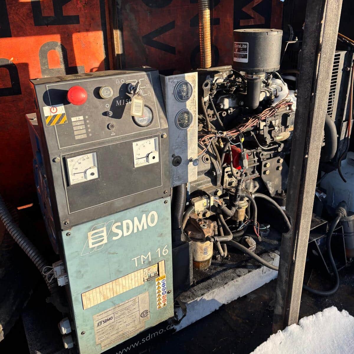 15 KW Mitsubishi, diesel generator, 240 Volts, 1 phase, 60 Hz., trailer mounted, 26 HP, 6,505 hours - Image 6
