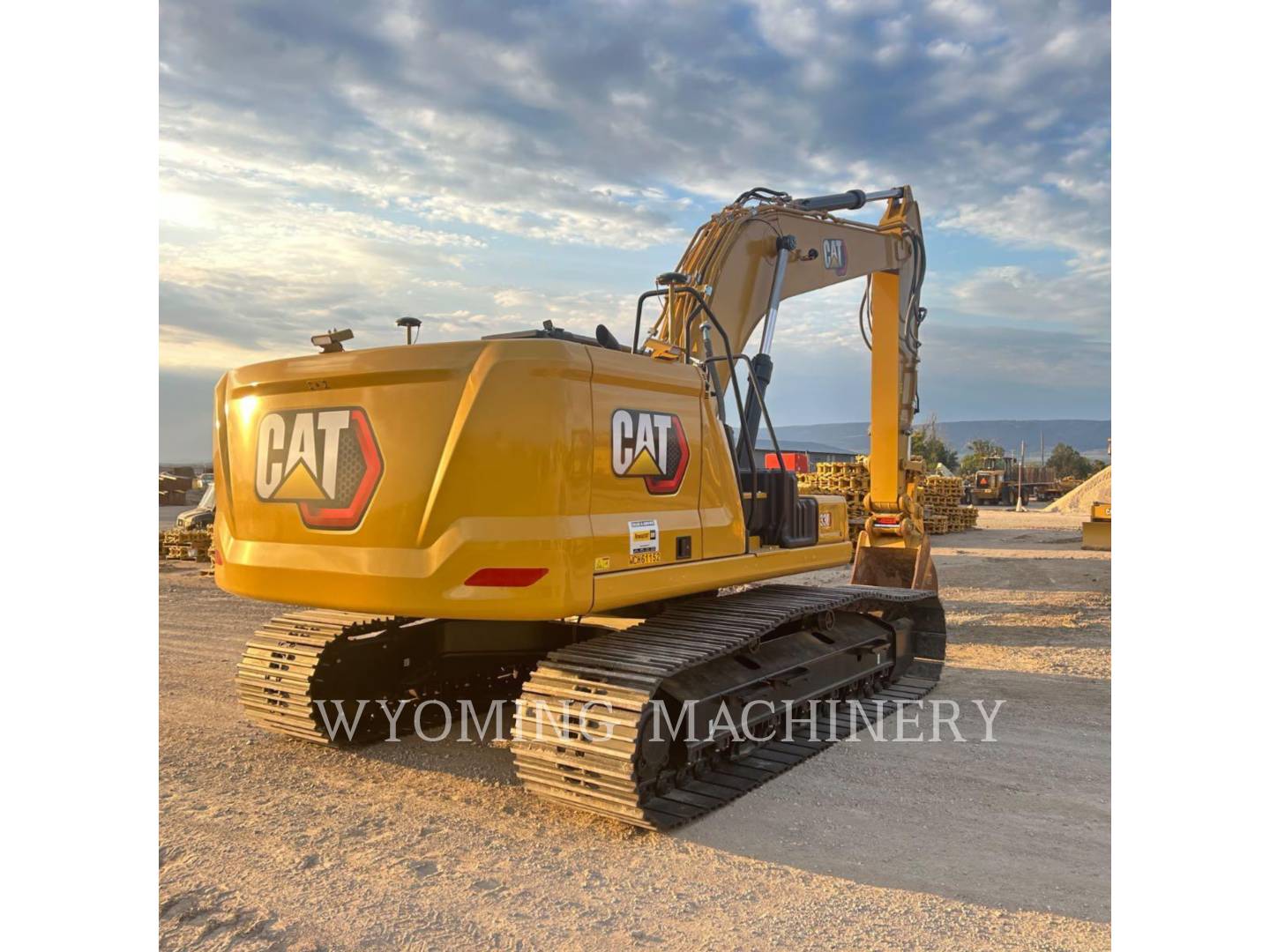 Caterpillar 330, 10 hours, S/N: WCH61152, 2026 - Image 3