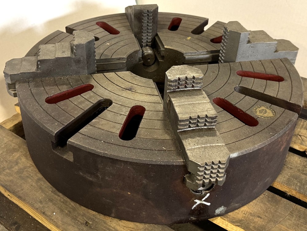 20" Bison 4-Jaw Chuck, D1-8 Camlock, 4-7/8" Hole - Image 1