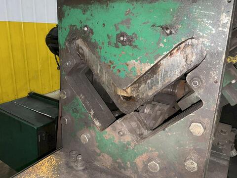 6" x 6" x 1/2" Controlled Automation #ABL-74, automatic angle punch & shear line, 74 tons, 4 transfer arms - Image 8